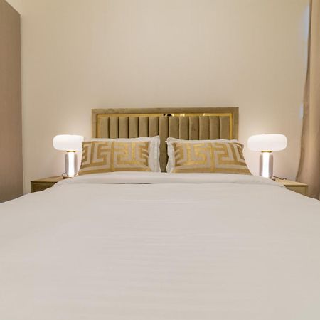 First Class 2Br With Full Dubai Boulevard View Luaran gambar